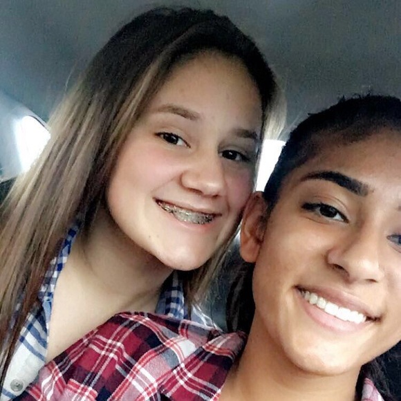 Meet your Posher, Maci - Picture 1 of 1